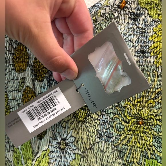 NWT blank london green floral blouse, size S - Picture 4 of 8